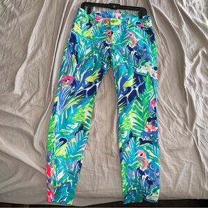 LILLY PULITZER TROPICAL PRINT PANTS 6